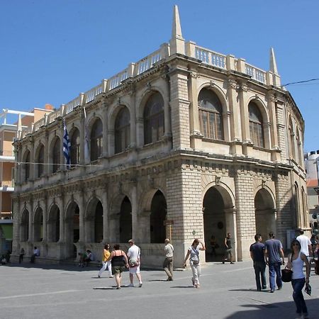 Archipelagos Apt In The Heart Of The City Heraklion Zewnętrze zdjęcie