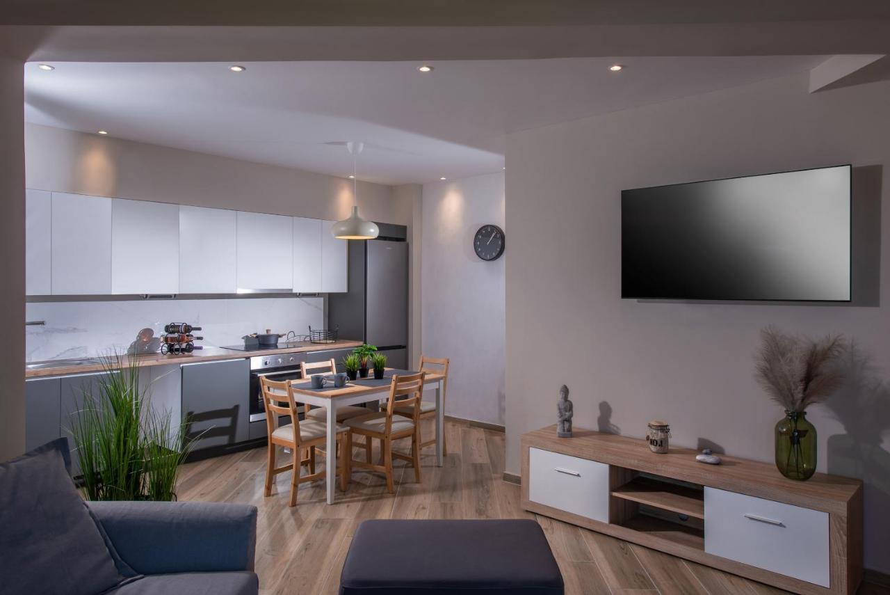 Archipelagos Apt In The Heart Of The City Heraklion Zewnętrze zdjęcie